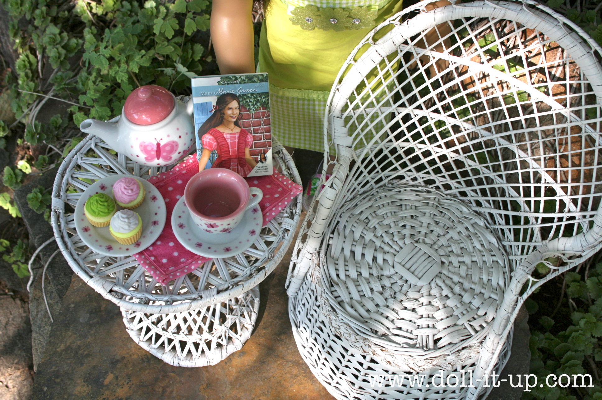 doll sized wicker chairs